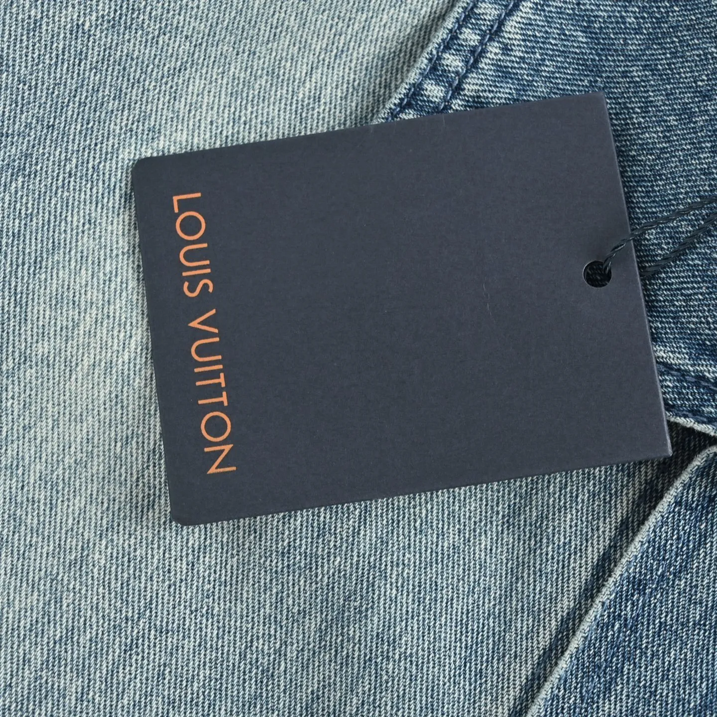 Louis Vuitton/